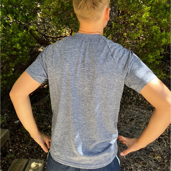 NIKE SWIM MEN DRI FIT T SHIRT SURFER UV 40+ DIVER SCUBA SWIMMER DIVING UPF SUN M - Picture 8 of 16